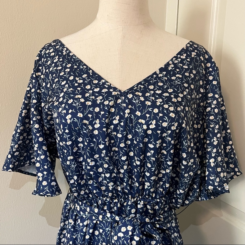SHEIN | Floral flouncy sleeve dress - Picture 9 of 13